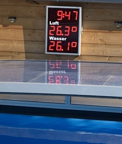 Schwimmbad Temperaturanzeige
